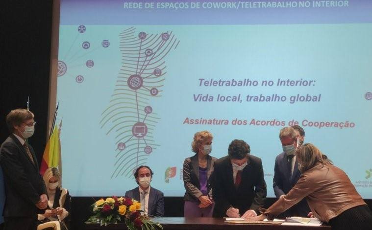 Assinatura do Protocolo teletrabalho